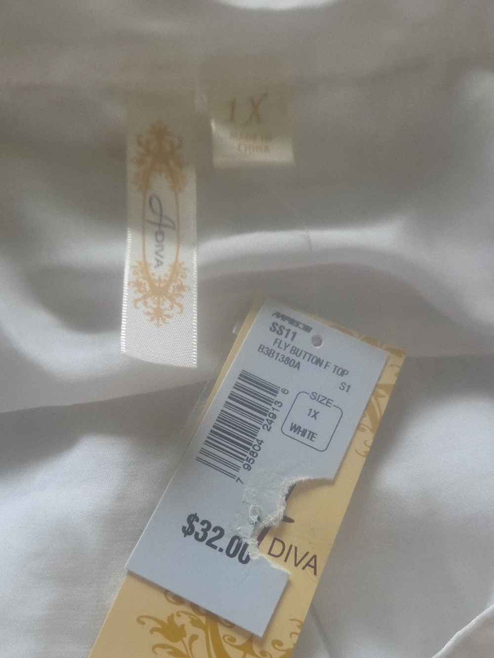Adiva White Short-Sleeve Fly Button  Top - Picture 4 of 6